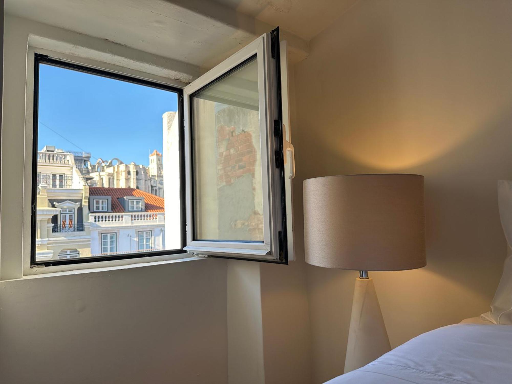 Romantic Nest For A Getaway At Downtown With Design Lisbon Bagian luar foto